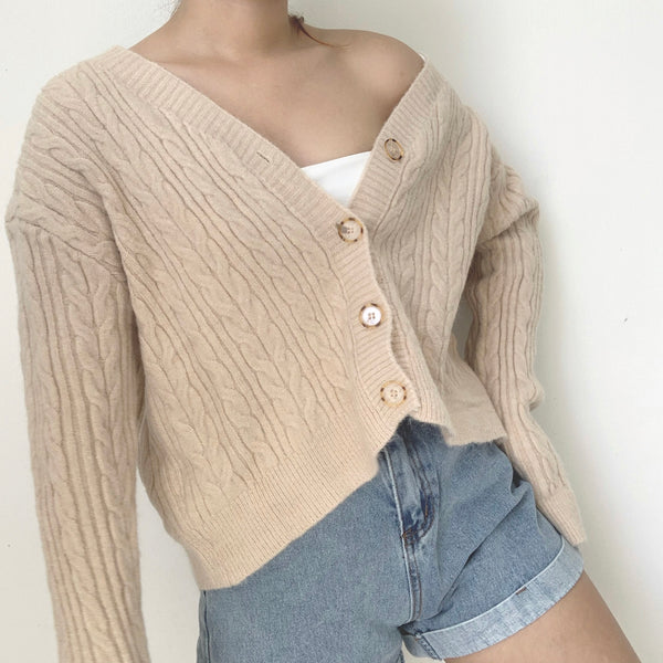 Cloud Knitted Cardigan (Oat)