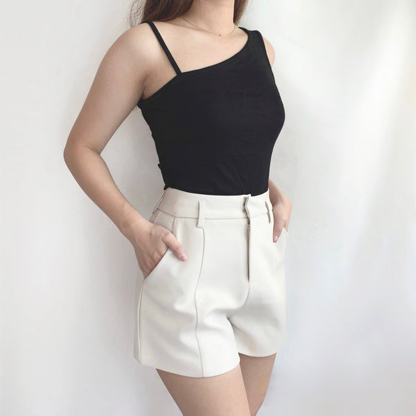 Lola Tailored Shorts (Premium)